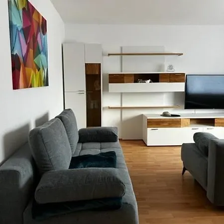 Feel شقة Mutlangen